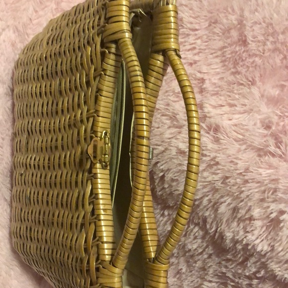 Wicker purse - Picture 2 of 5